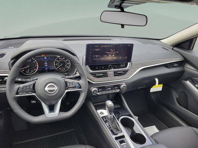 new 2025 Nissan Altima car, priced at $33,632