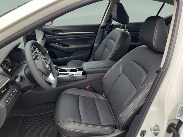 new 2025 Nissan Altima car, priced at $33,632