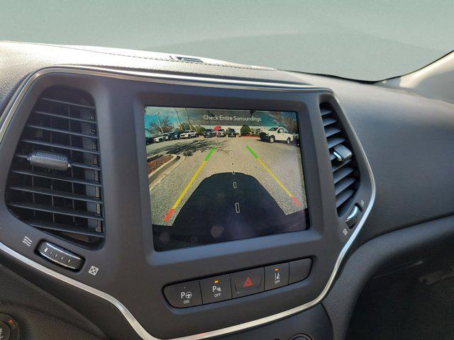 used 2023 Jeep Cherokee car, priced at $18,998