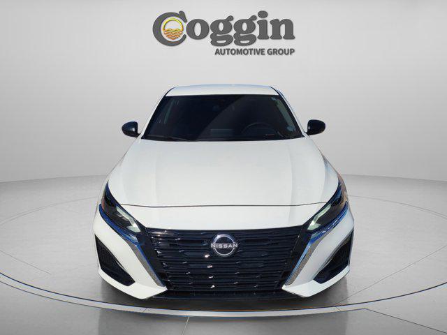 used 2025 Nissan Altima car