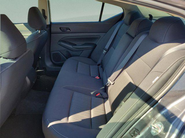 used 2025 Nissan Altima car