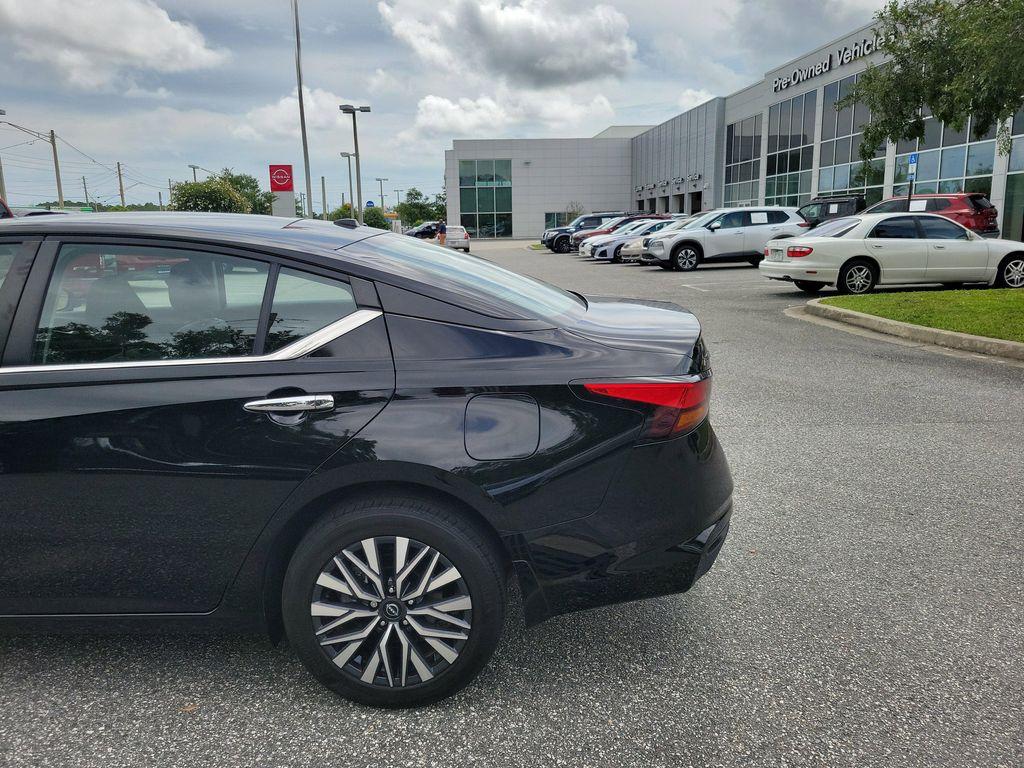 used 2024 Nissan Altima car, priced at $21,556