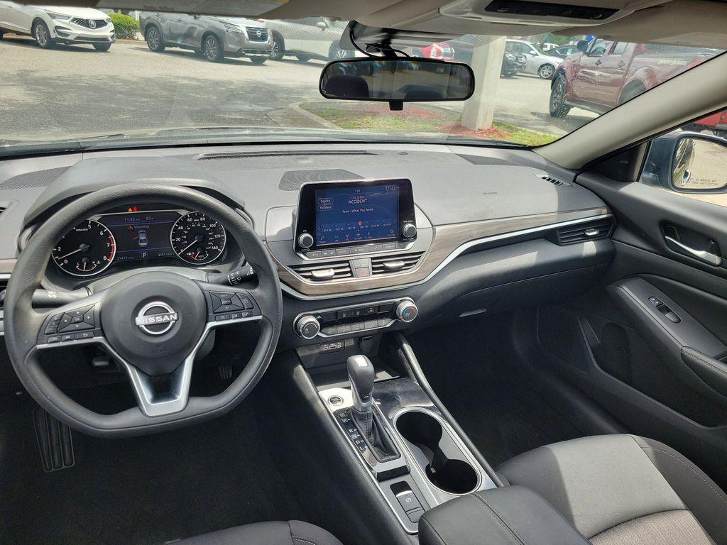 used 2024 Nissan Altima car, priced at $21,556