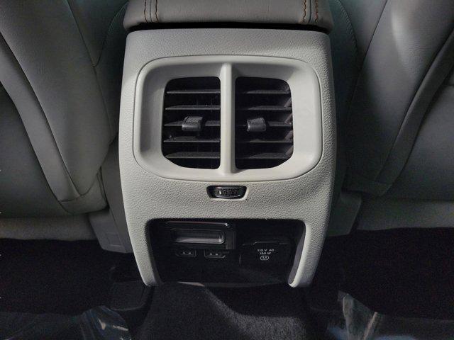 used 2019 Jeep Cherokee car, priced at $16,572