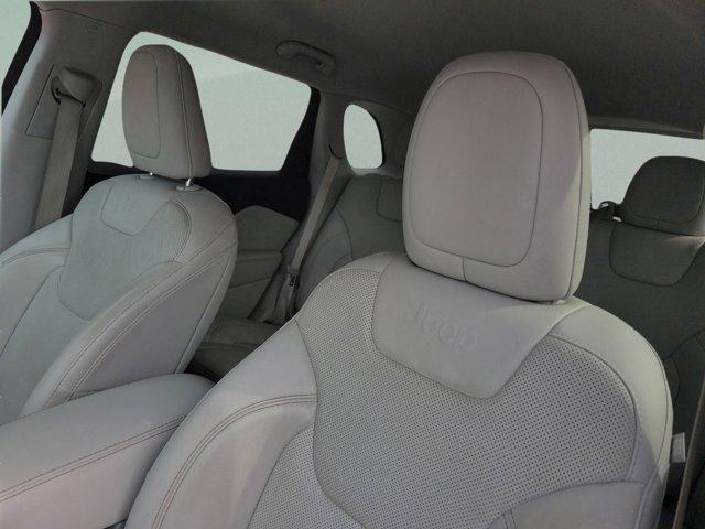 used 2019 Jeep Cherokee car, priced at $16,572