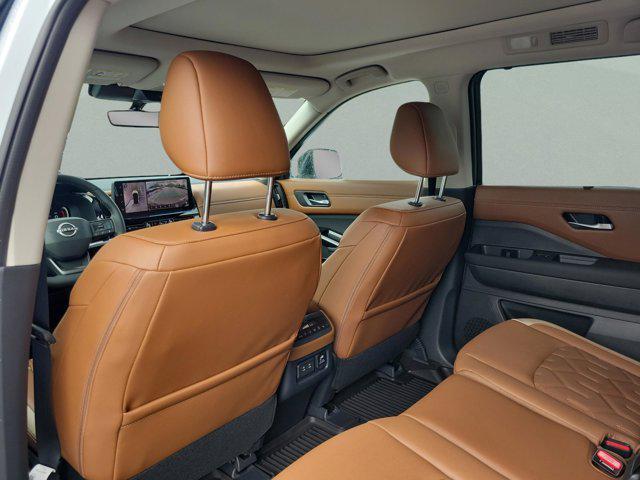 new 2026 Nissan Pathfinder car, priced at $48,680