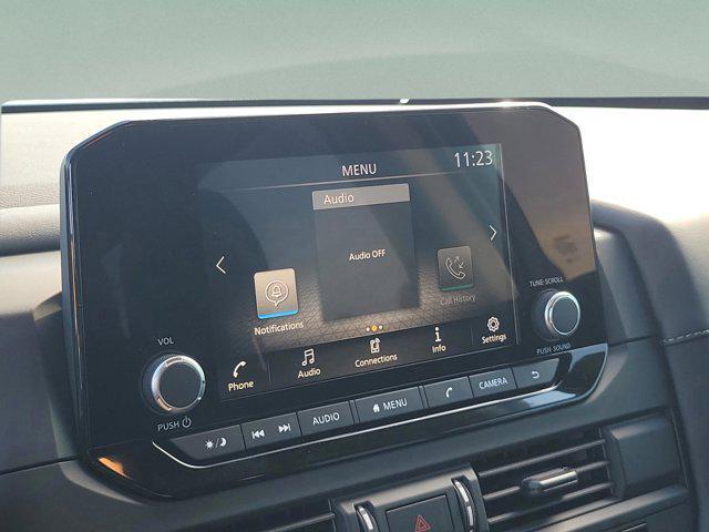 new 2025 Nissan Pathfinder car, priced at $34,012