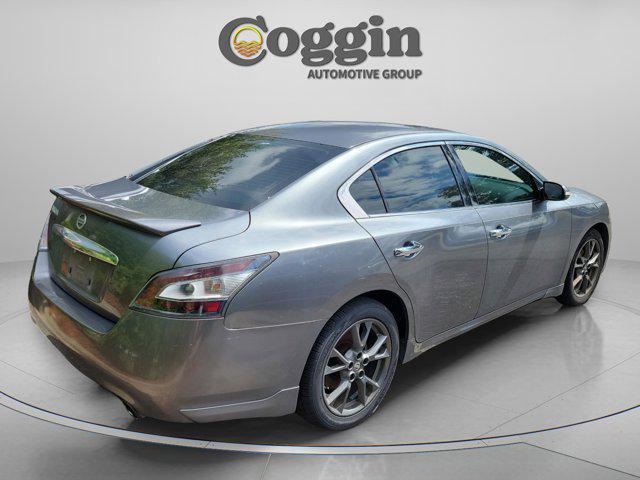 used 2014 Nissan Maxima car, priced at $5,915