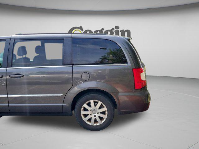 used 2015 Chrysler Town & Country car, priced at $7,583