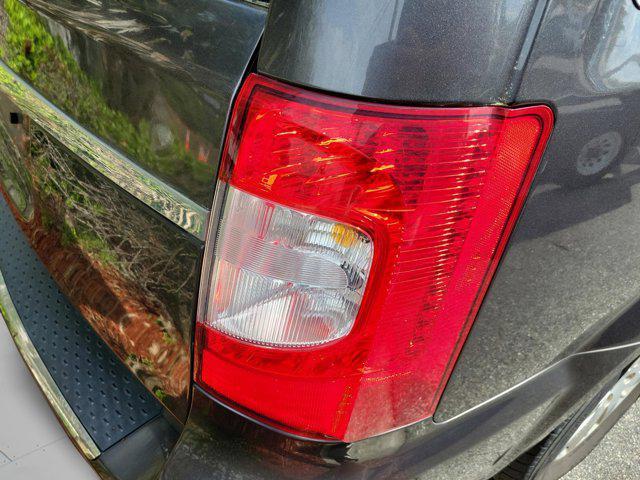 used 2015 Chrysler Town & Country car, priced at $7,583