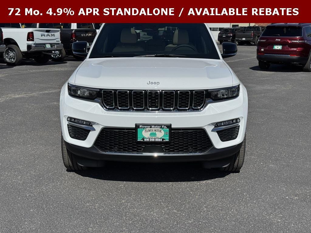 new 2025 Jeep Grand Cherokee car, priced at $48,832