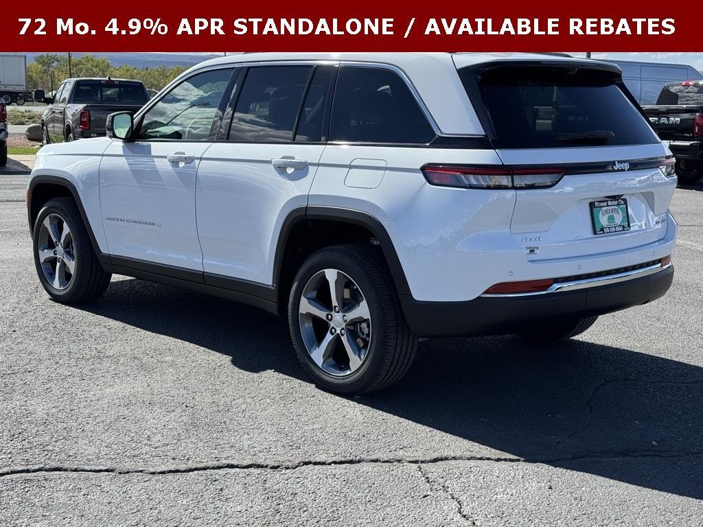new 2025 Jeep Grand Cherokee car, priced at $48,832