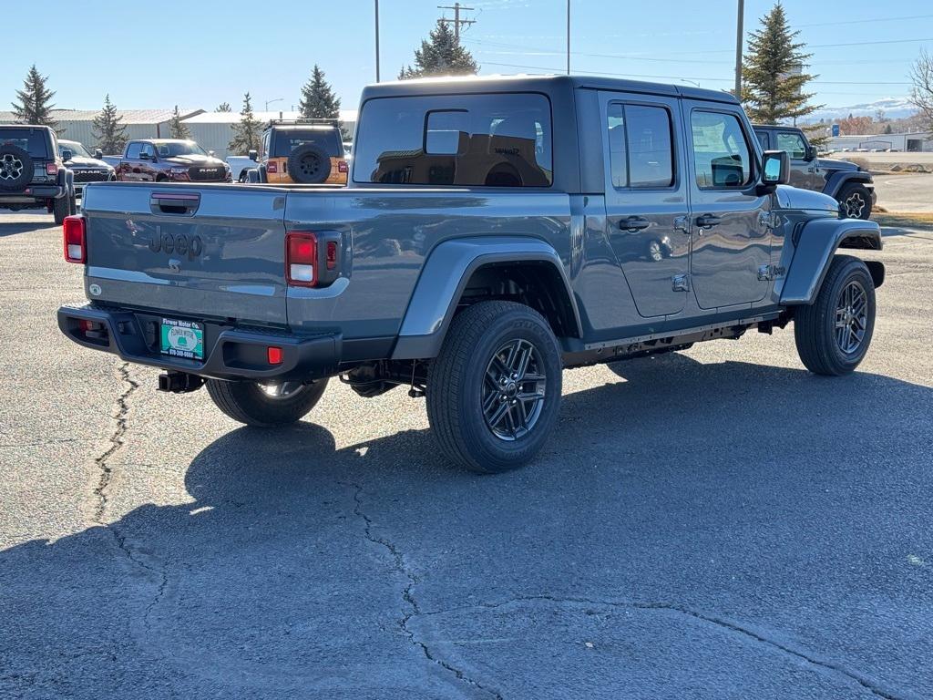 new 2025 Jeep Gladiator car, priced at $45,113