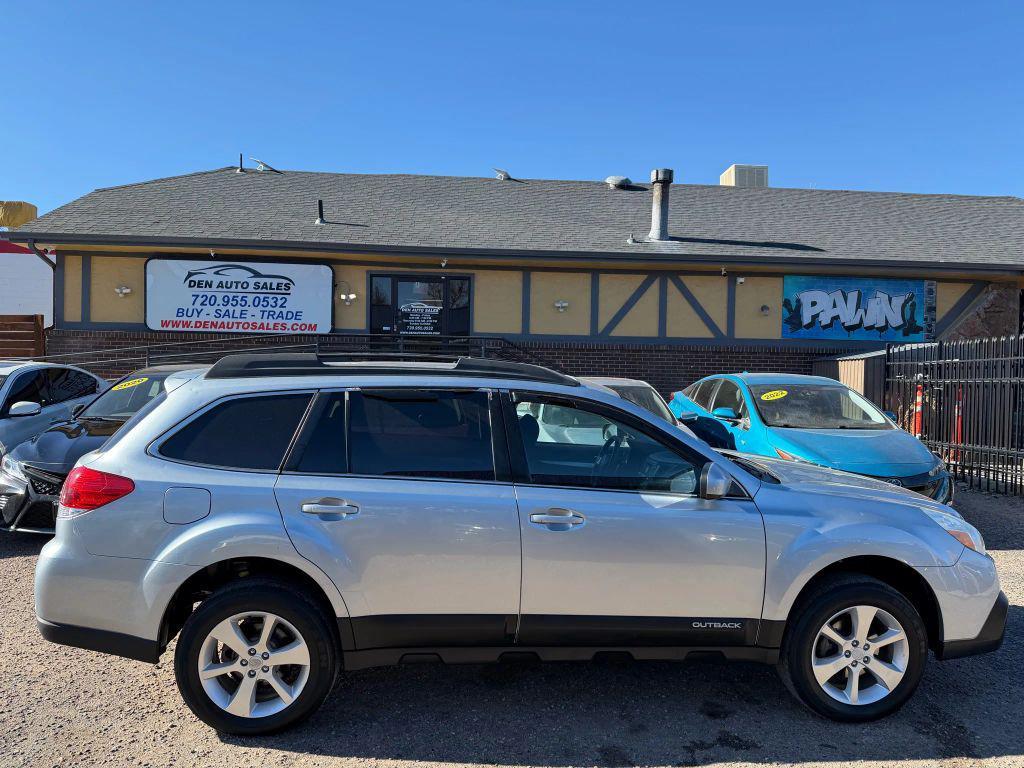 used 2013 Subaru Outback car, priced at $5,999