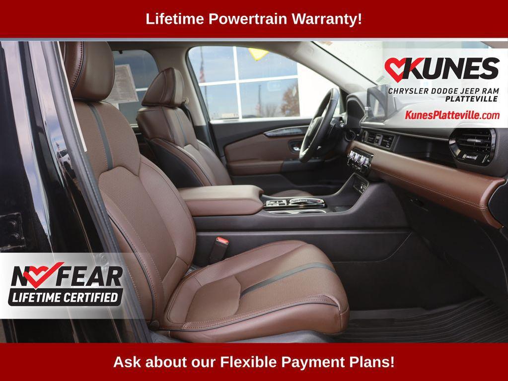 used 2023 Honda Pilot car, priced at $42,977