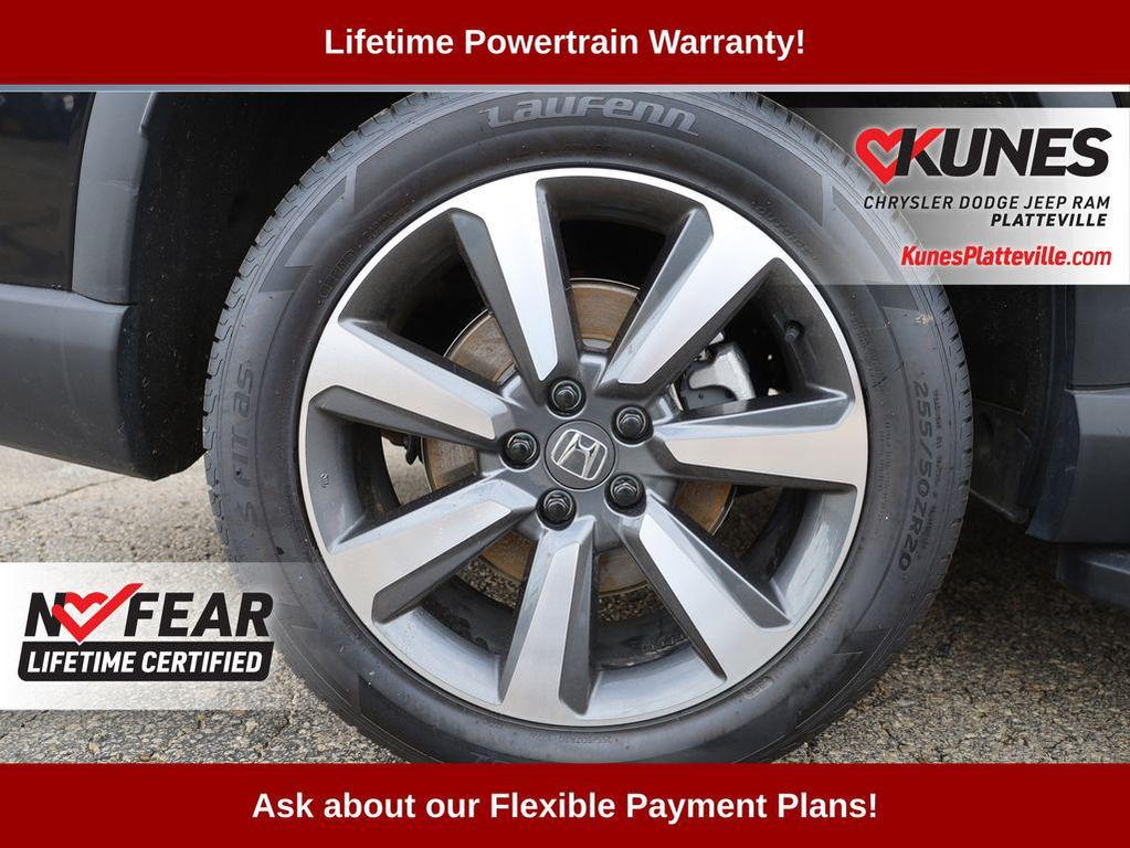 used 2023 Honda Pilot car, priced at $42,977