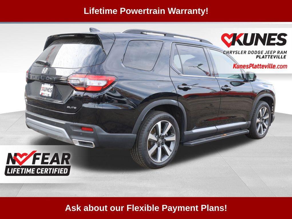 used 2023 Honda Pilot car, priced at $42,977