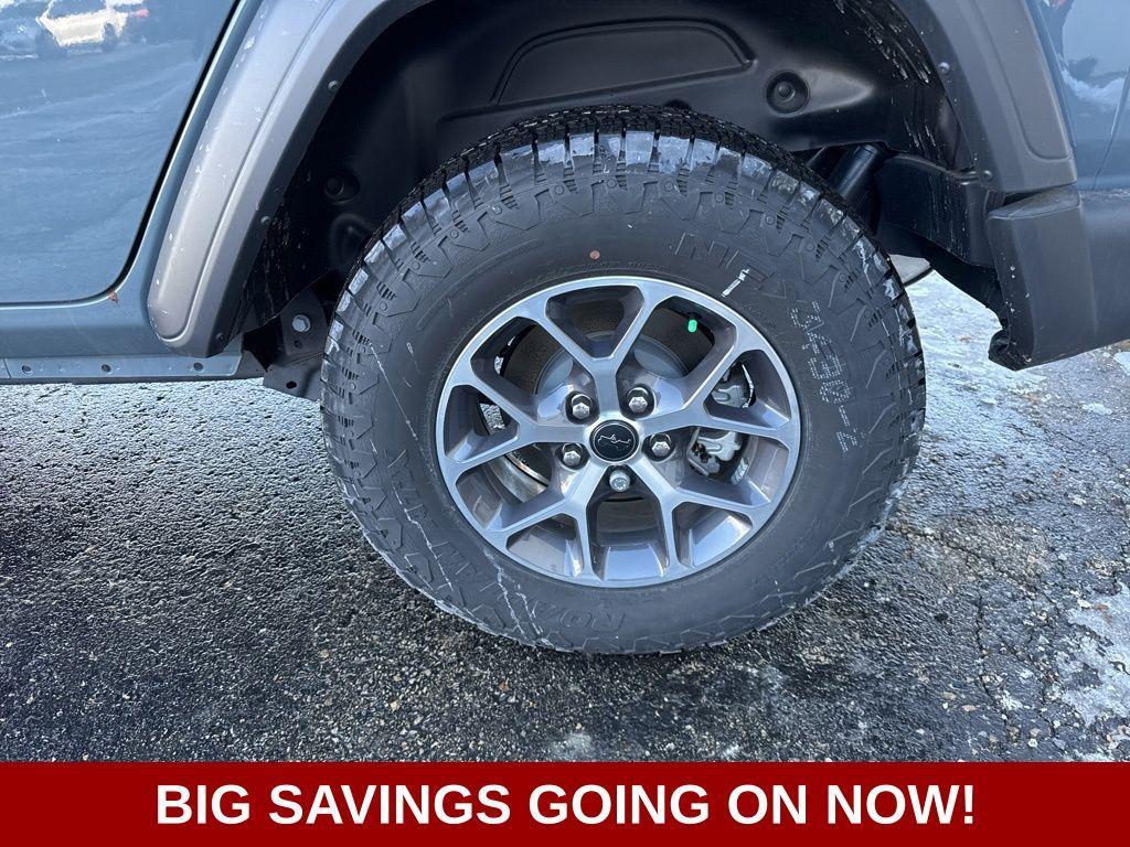 new 2025 Jeep Wrangler car, priced at $44,485