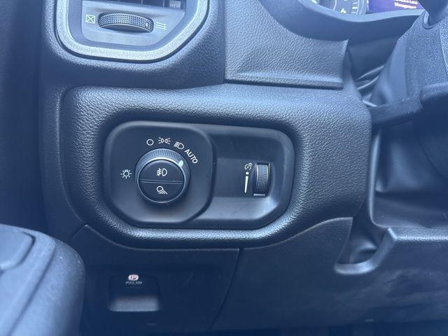 new 2025 Ram 1500 car, priced at $45,609