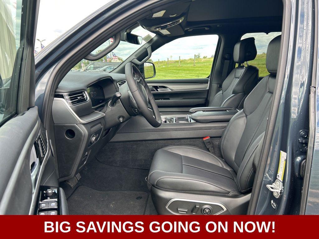 new 2025 Jeep Wagoneer car, priced at $73,743