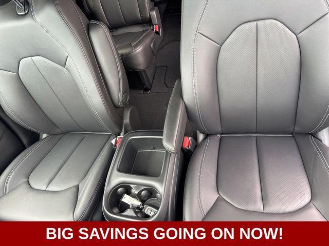new 2026 Chrysler Pacifica car, priced at $40,688