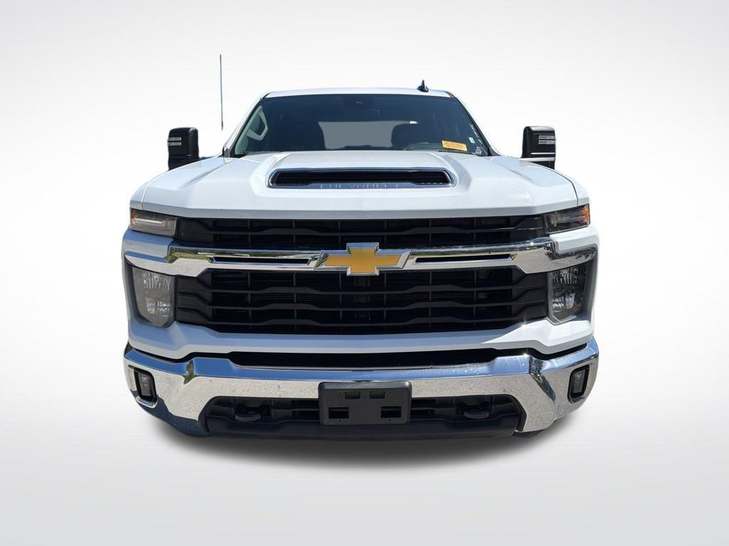 used 2025 Chevrolet Silverado 2500 car, priced at $56,285