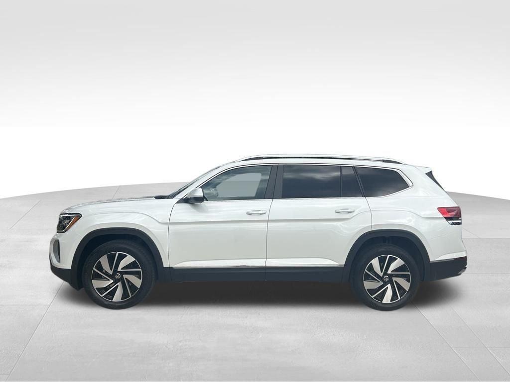 new 2026 Volkswagen Atlas car, priced at $49,638