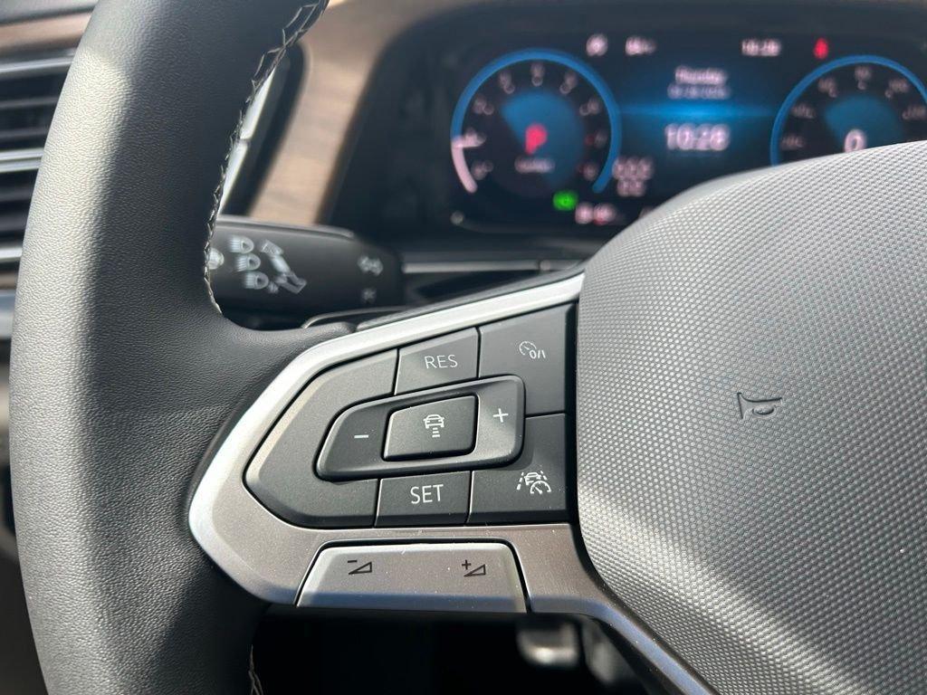 new 2026 Volkswagen Atlas car, priced at $42,985