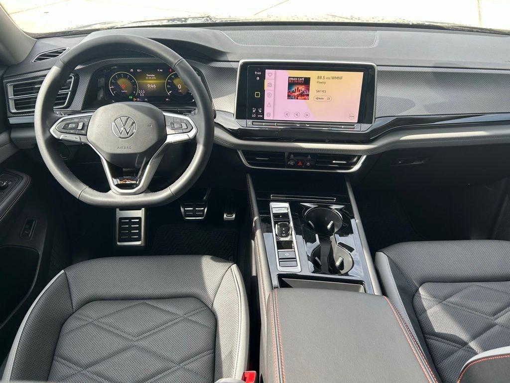 new 2026 Volkswagen Atlas car, priced at $45,419