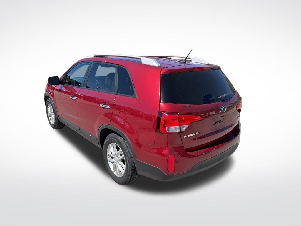 used 2015 Kia Sorento car, priced at $9,995