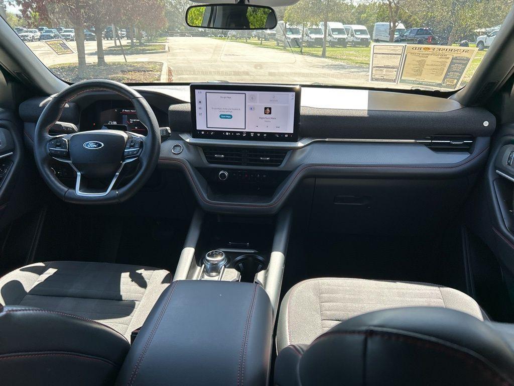 used 2025 Ford Explorer car, priced at $35,997