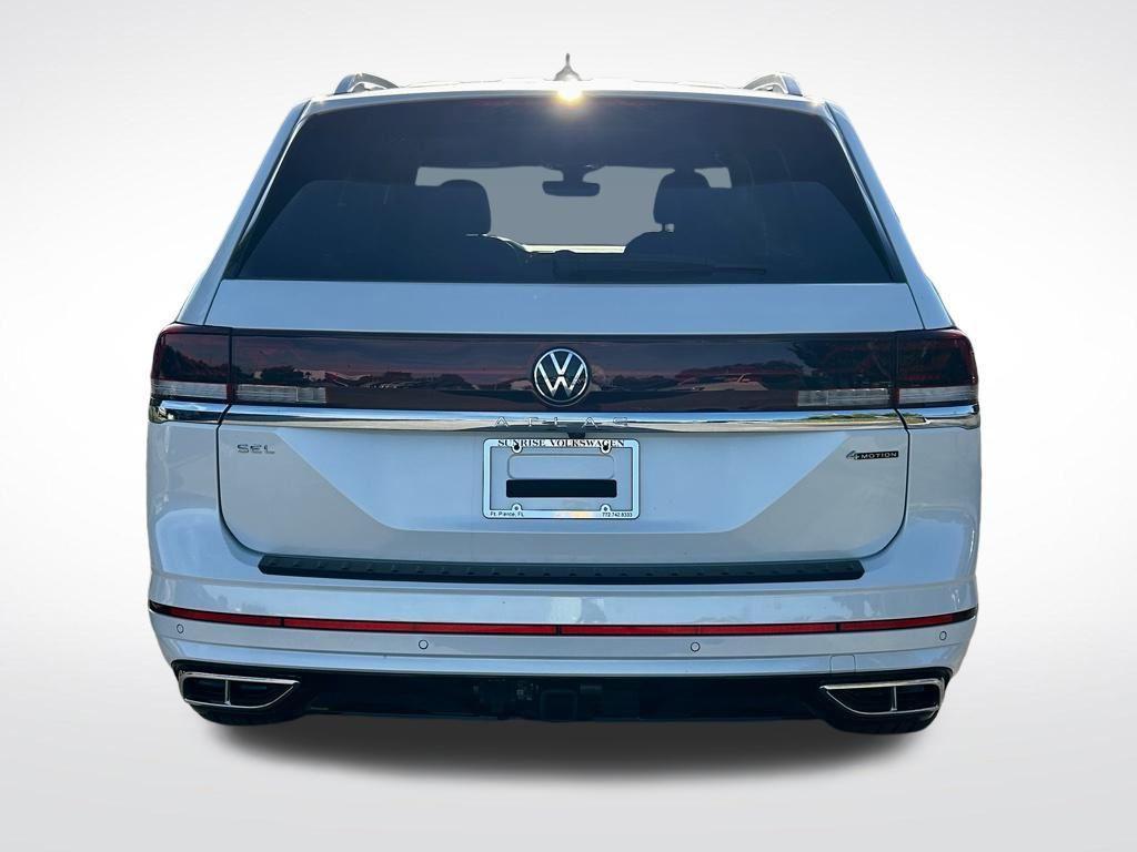 new 2026 Volkswagen Atlas car, priced at $54,066