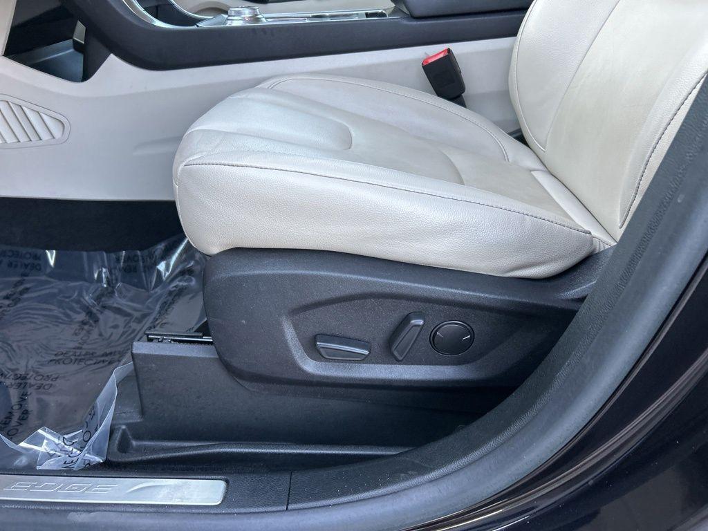 used 2022 Ford Edge car, priced at $18,998