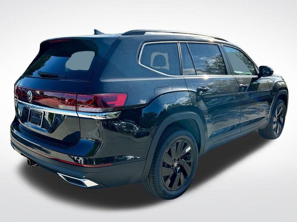 new 2026 Volkswagen Atlas car, priced at $42,643