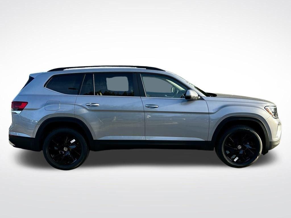 new 2026 Volkswagen Atlas car, priced at $41,212