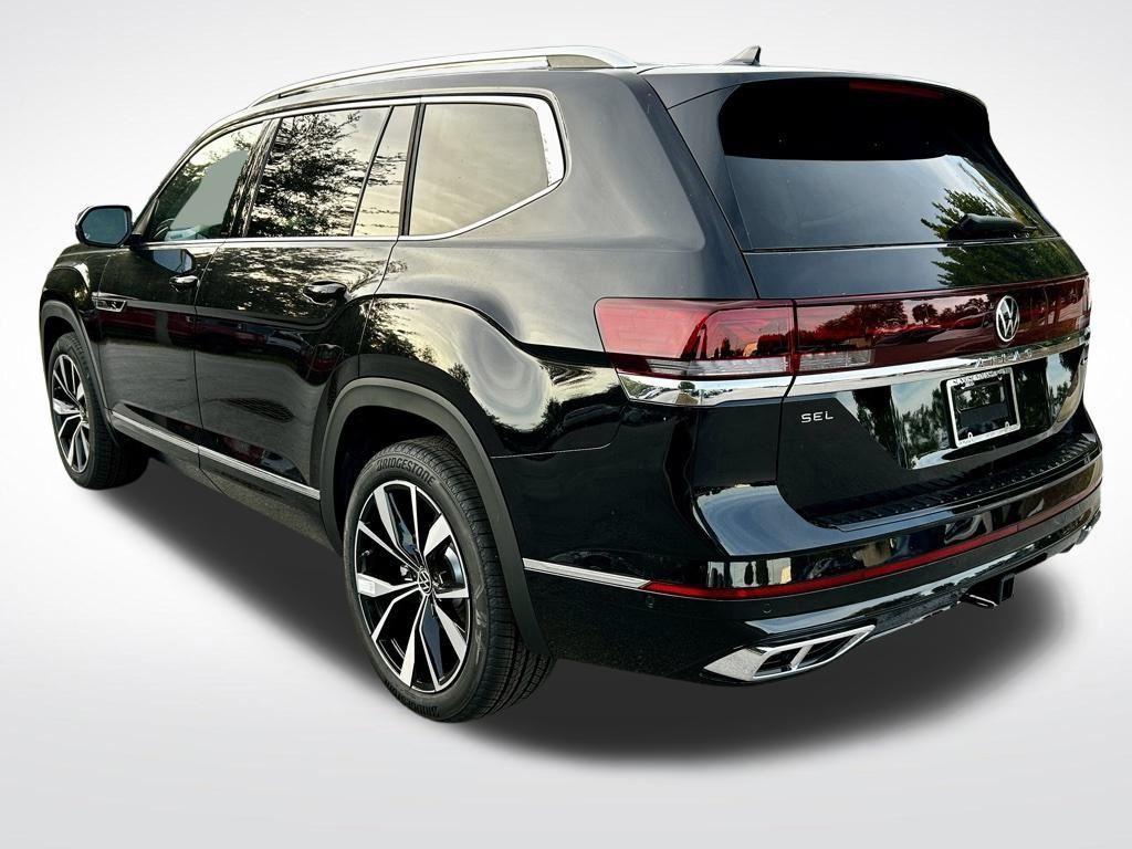 new 2026 Volkswagen Atlas car, priced at $52,523