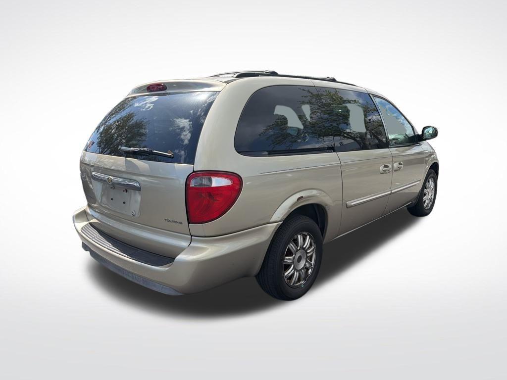 used 2006 Chrysler Town & Country car, priced at $2,999