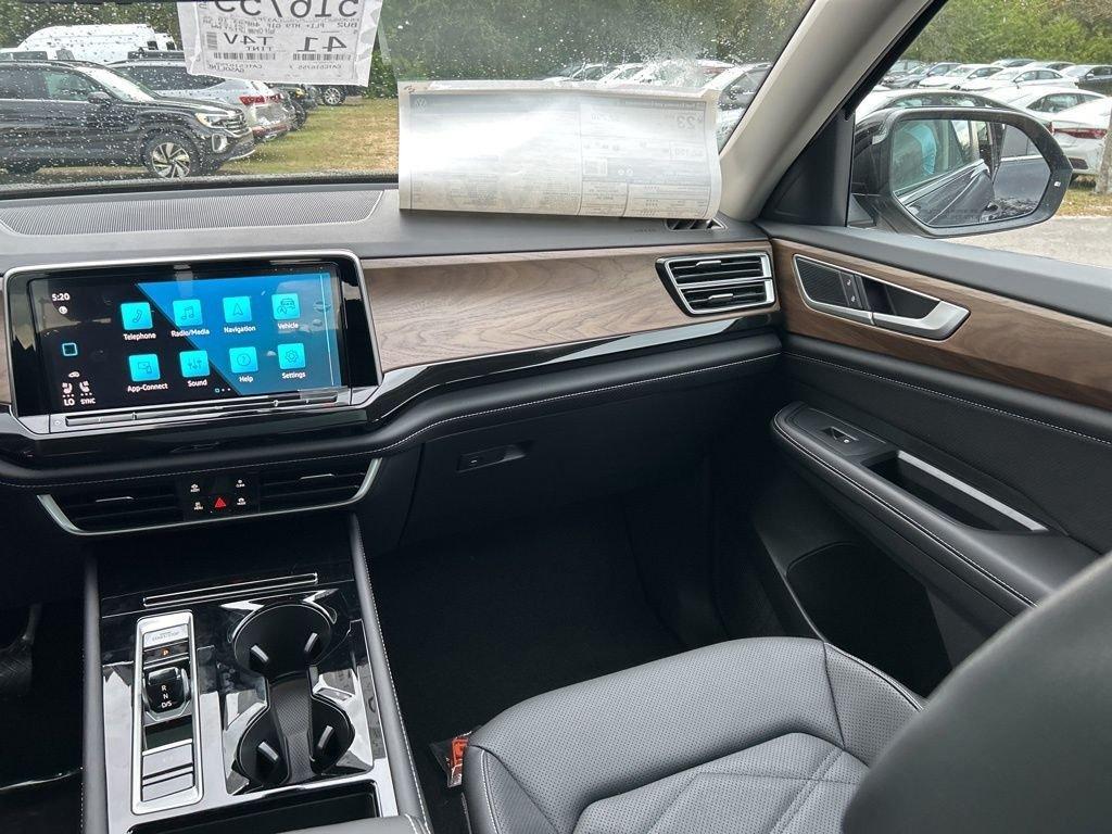 new 2026 Volkswagen Atlas car, priced at $40,614