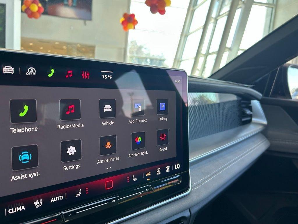 new 2026 Volkswagen Tiguan car, priced at $34,626