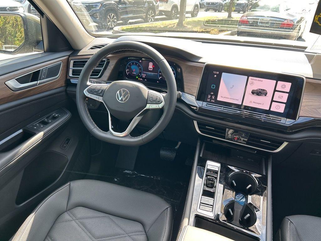 new 2026 Volkswagen Atlas car, priced at $42,443