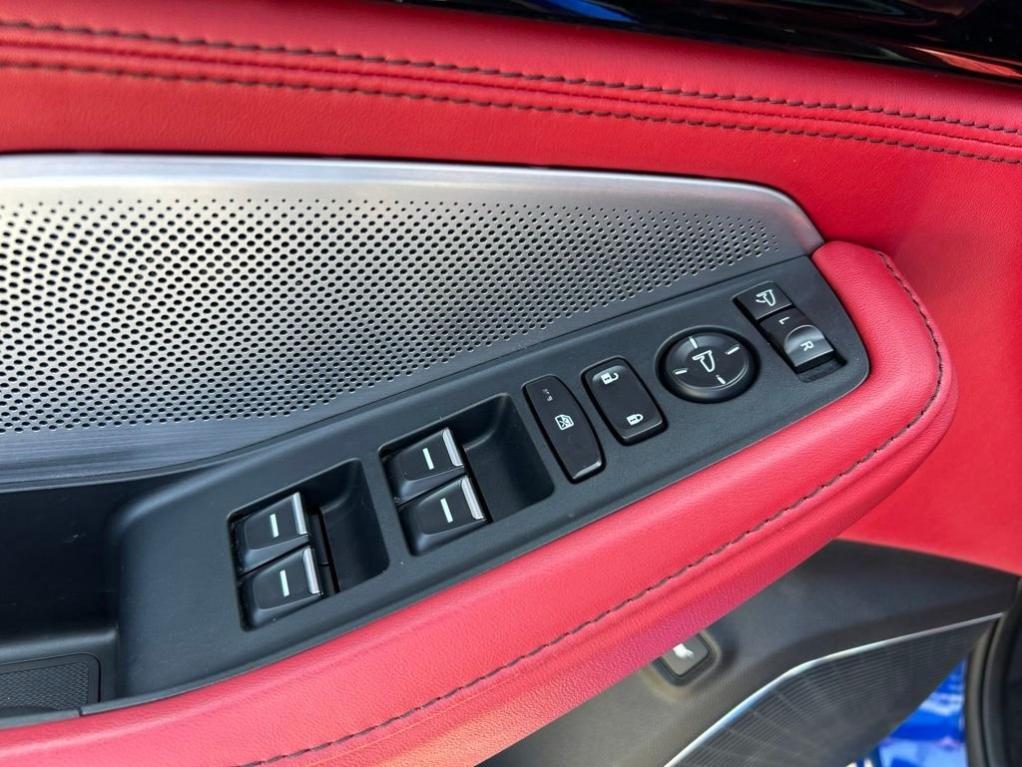 used 2025 Acura MDX car, priced at $47,997