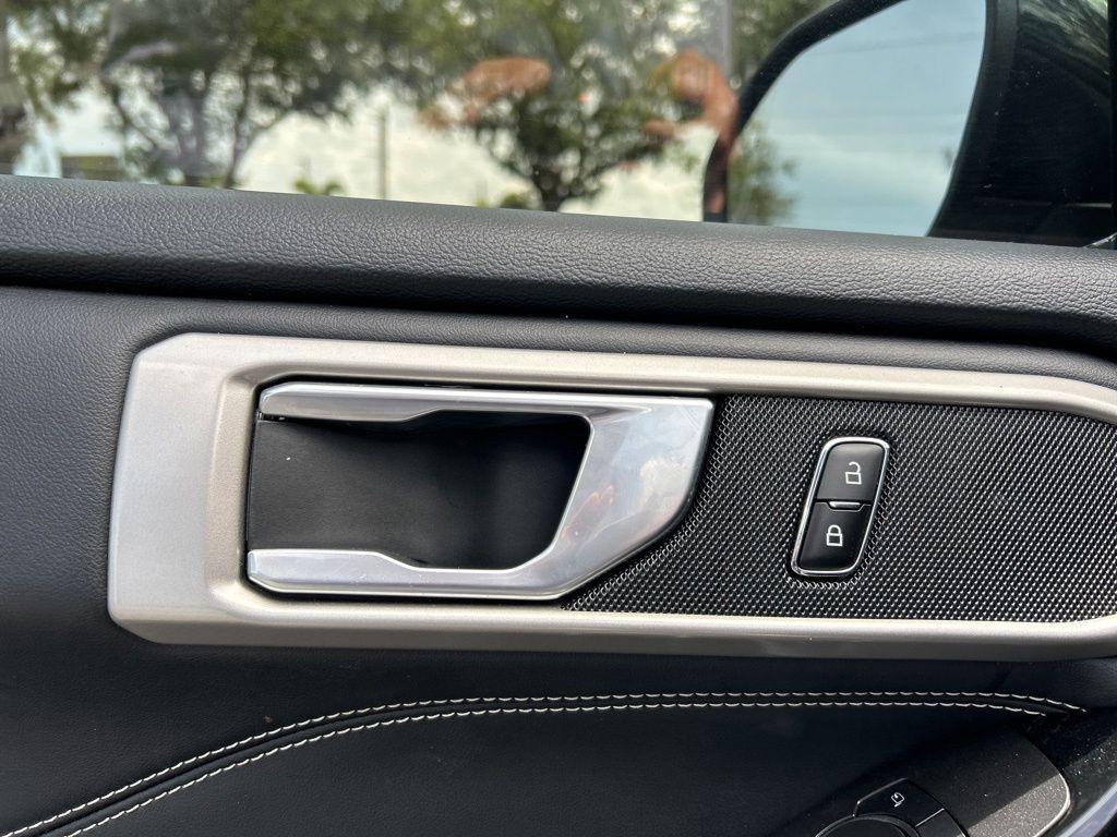 used 2023 Ford Explorer car, priced at $37,598