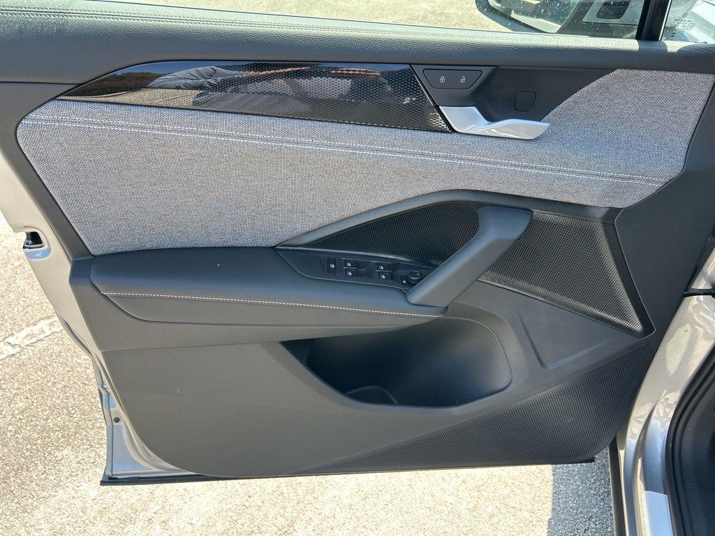 new 2026 Volkswagen Tiguan car, priced at $29,581