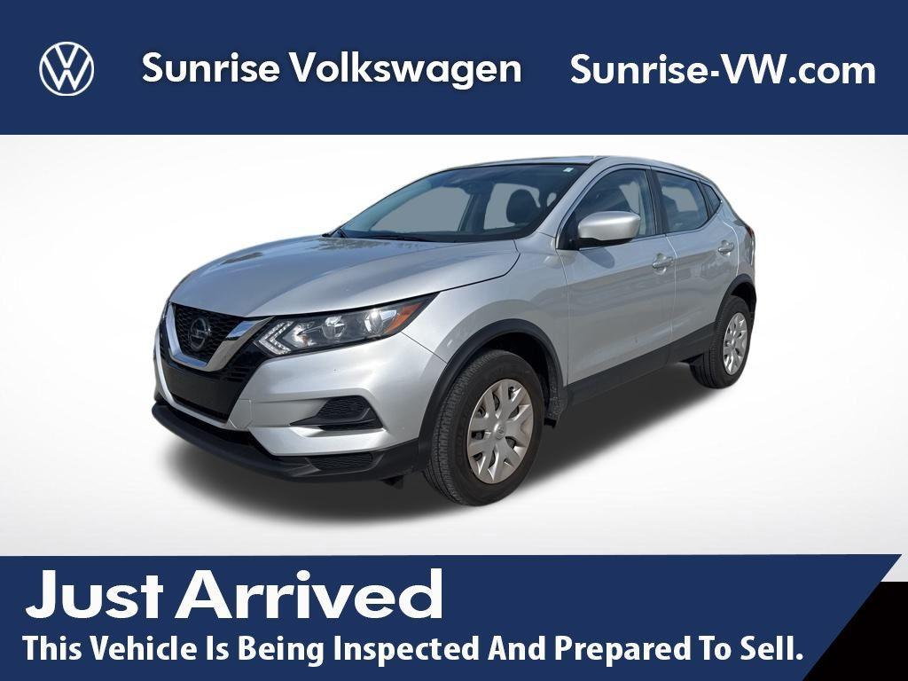 used 2020 Nissan Rogue Sport car, priced at $15,595