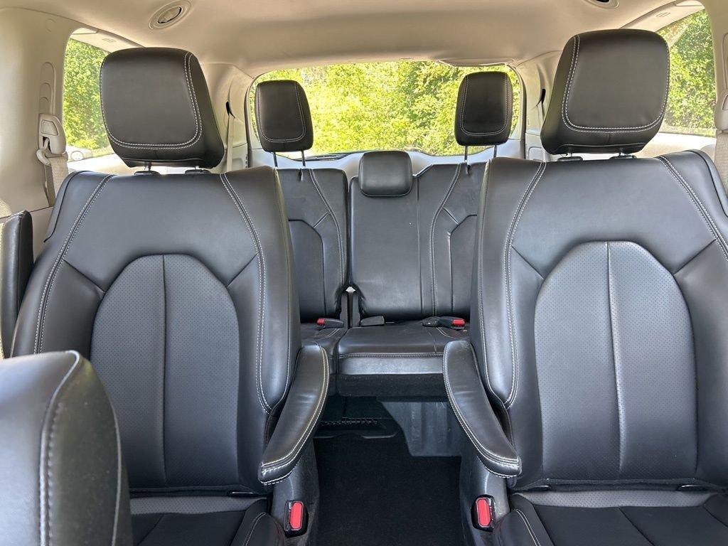 used 2024 Chrysler Pacifica Hybrid car, priced at $23,497