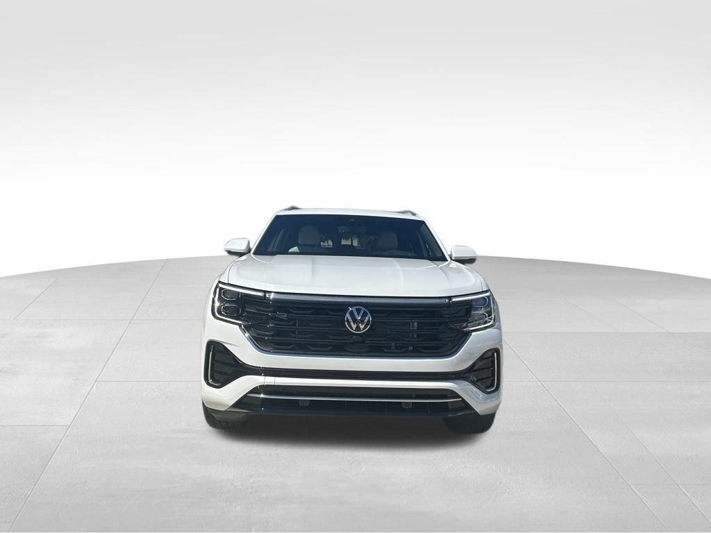 new 2026 Volkswagen Atlas Cross Sport car, priced at $51,978