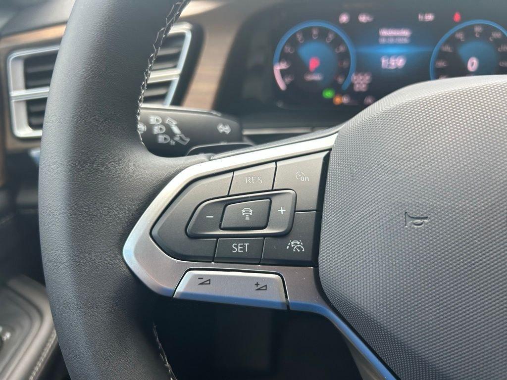 new 2026 Volkswagen Atlas car, priced at $42,548