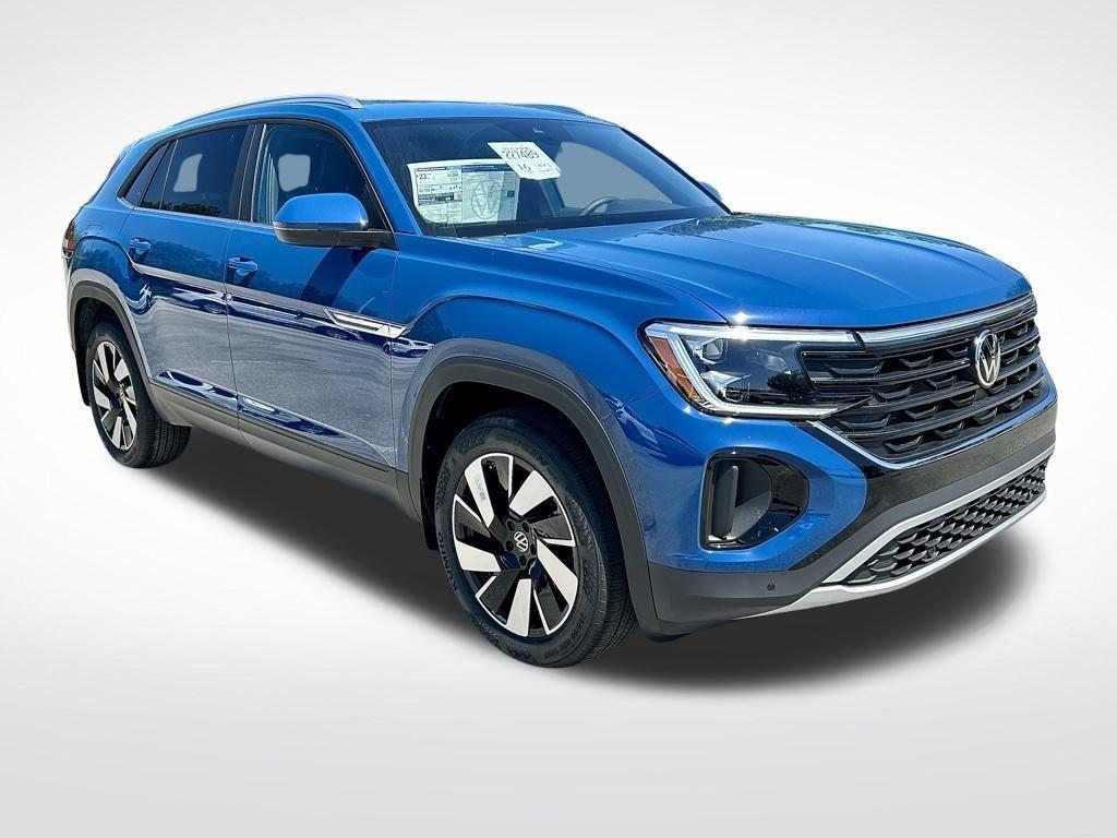 new 2026 Volkswagen Atlas Cross Sport car, priced at $39,870