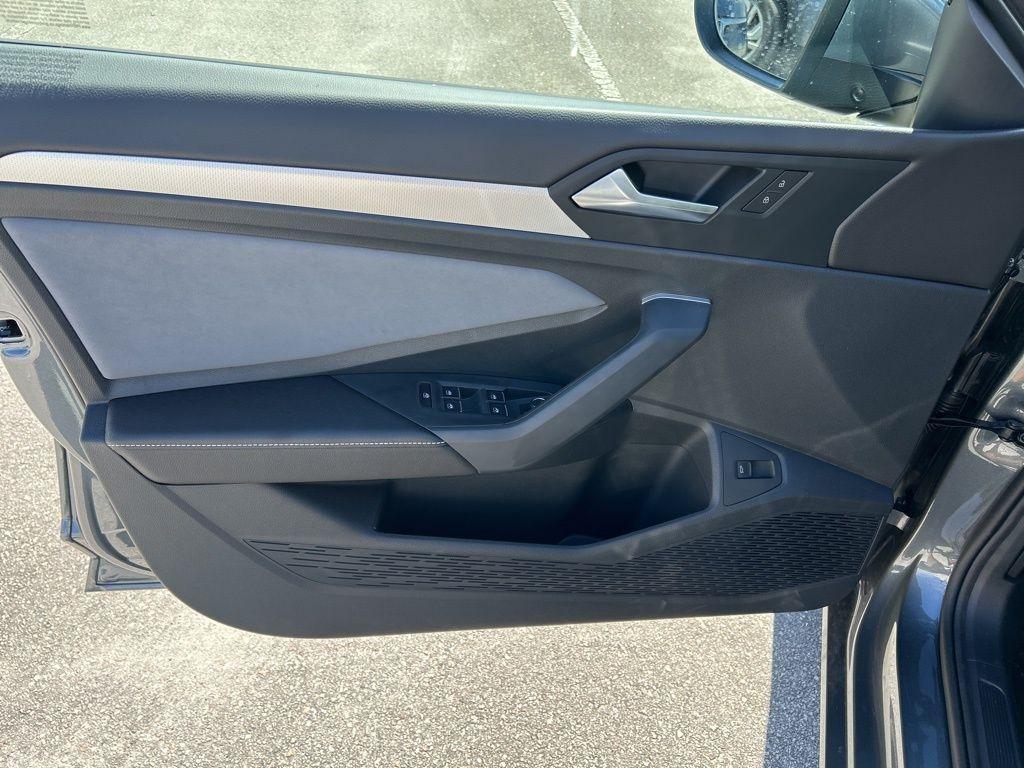 new 2025 Volkswagen Jetta car, priced at $24,147