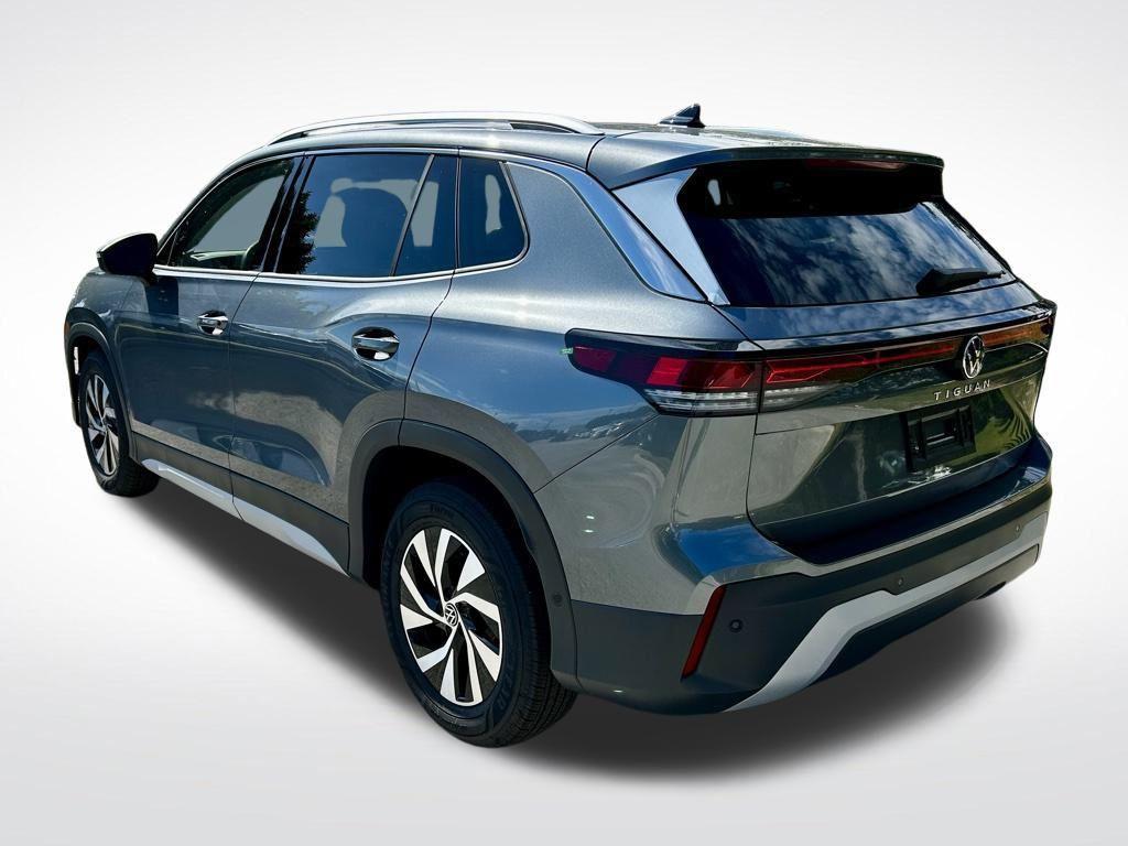 new 2026 Volkswagen Tiguan car, priced at $29,381